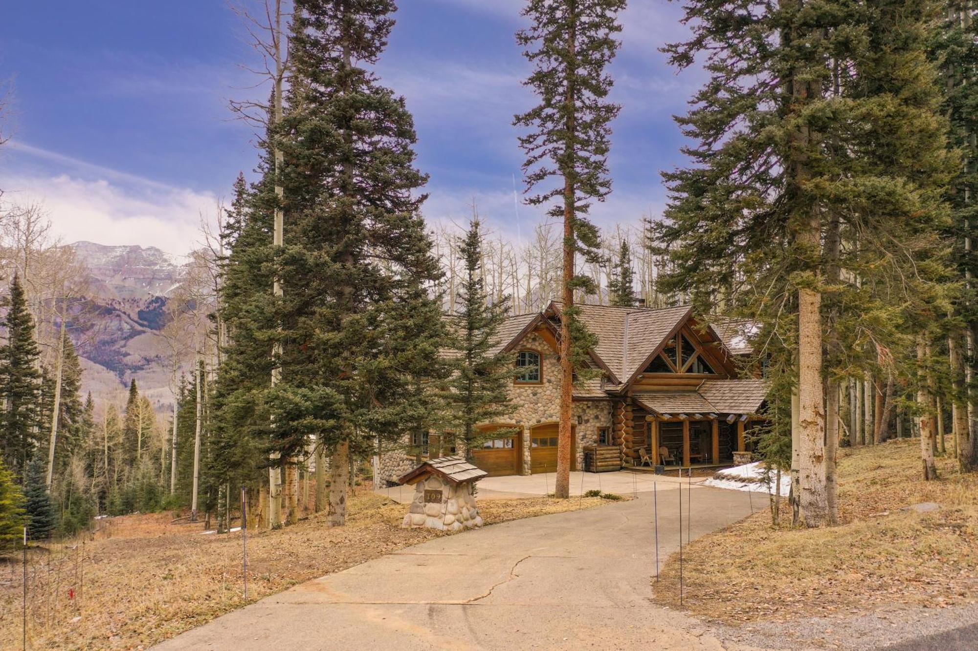 Ute Lodge By Avantstay Cozy Expansive Mountain Home Close To The Slopes Telluride Exterior photo