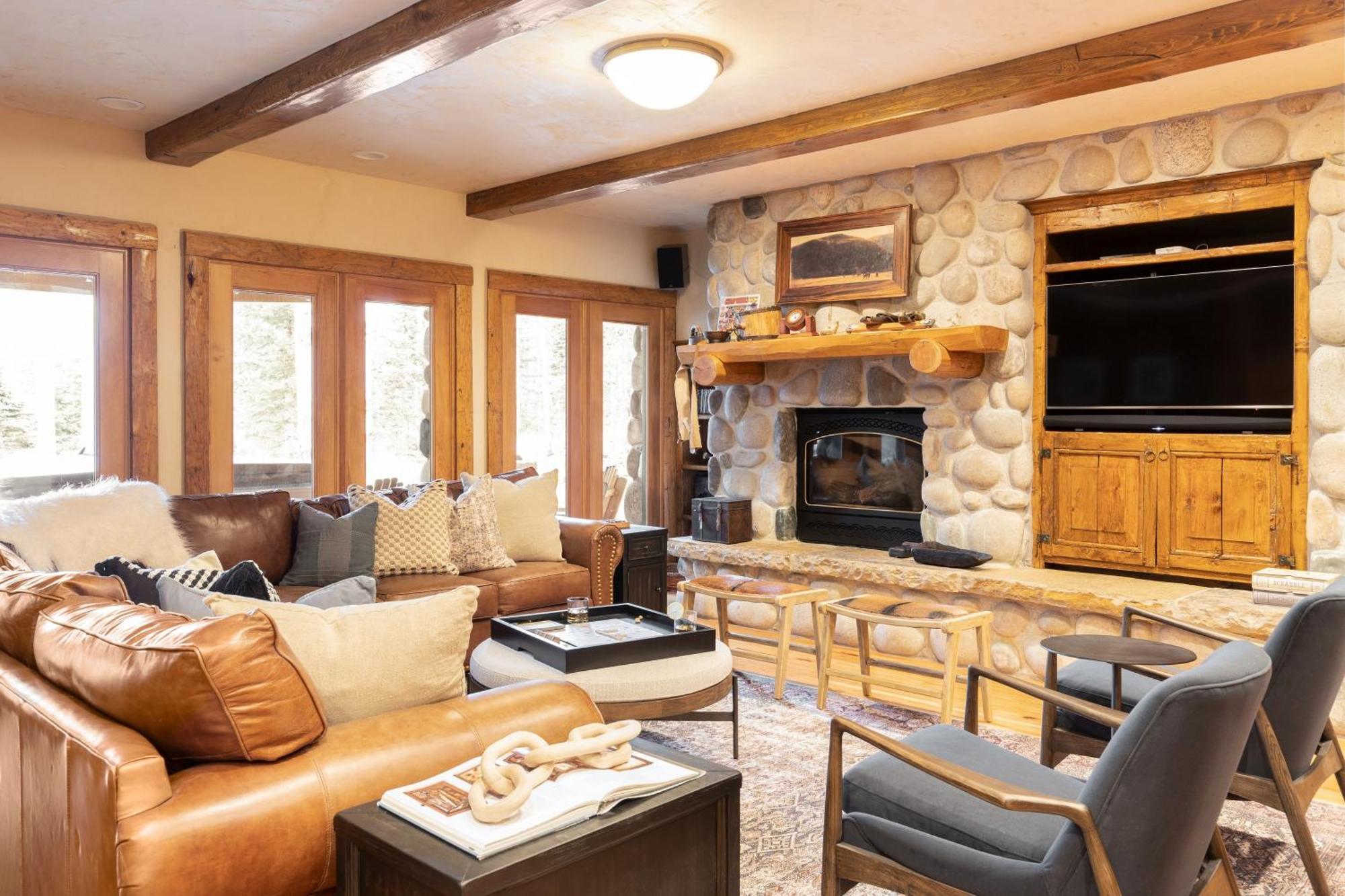 Ute Lodge By Avantstay Cozy Expansive Mountain Home Close To The Slopes Telluride Exterior photo